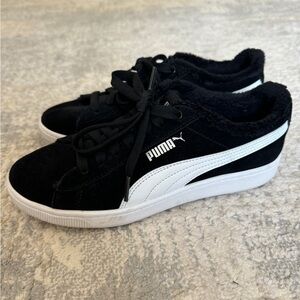 Puma Classic Women’s Sneakers
